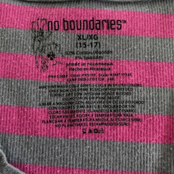 3/$15 Bundle of XL - Picture 7 of 7